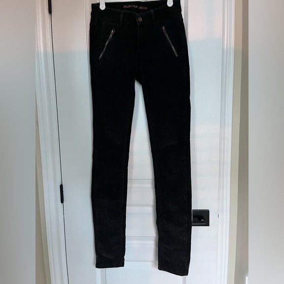 Selected Femme corduroy denim skinny pant-distressed black-bronze color hardware - Picture 9 of 11